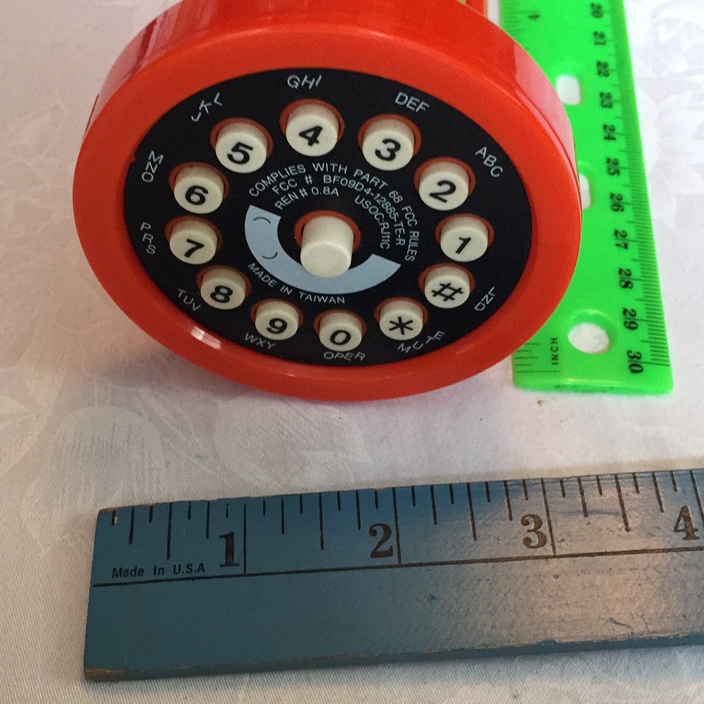 Orange Gulf gas pump telephone - Picture 3 of 7